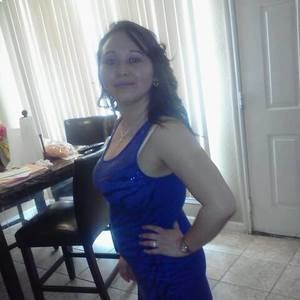 Meet your Posher, Adriana